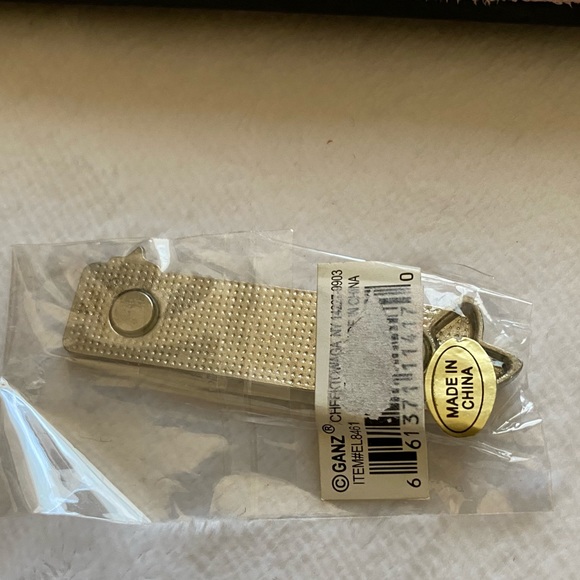 Pink Suede Covered Magnetic Picture Frame - Picture 6 of 10